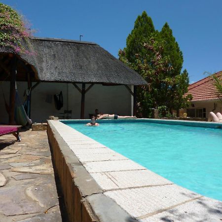 Paradisegarden Backpackers Windhoek Exterior photo