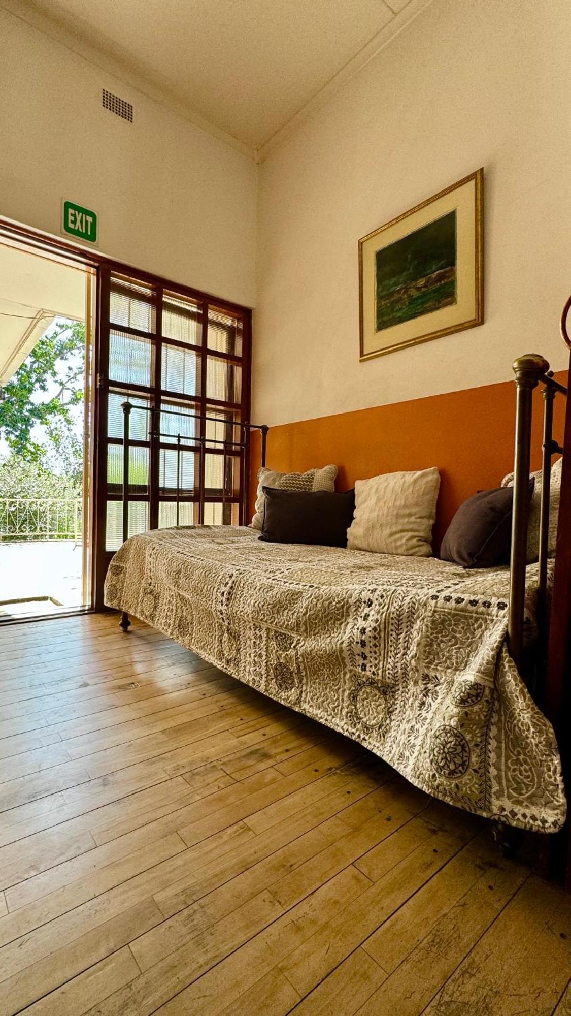 Paradisegarden Backpackers Windhoek Exterior photo